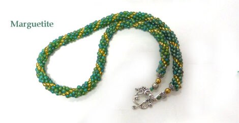 Collier de perles Marguerite, en perles de verre de couleur verte avec insertion de perles de verre jaune et fermoir pour les personnes qui ont des douleurs aux mains.