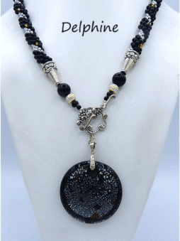 Collier de perles Delphine