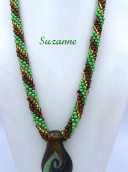 Collier de perles Suzanne