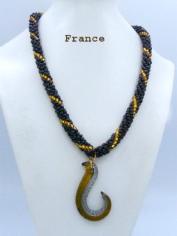 Collier de perles France